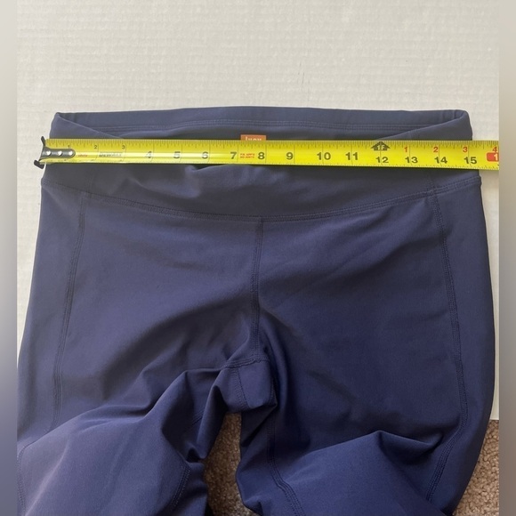 Lucy Tech Athletic Capris Navy Purple Size Medium - Picture 8 of 10
